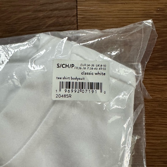 NWT Spanx White T-Shirt Bodysuit - Picture 5 of 5